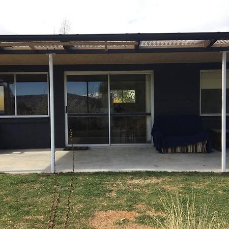Omarama Holiday Home Екстериор снимка