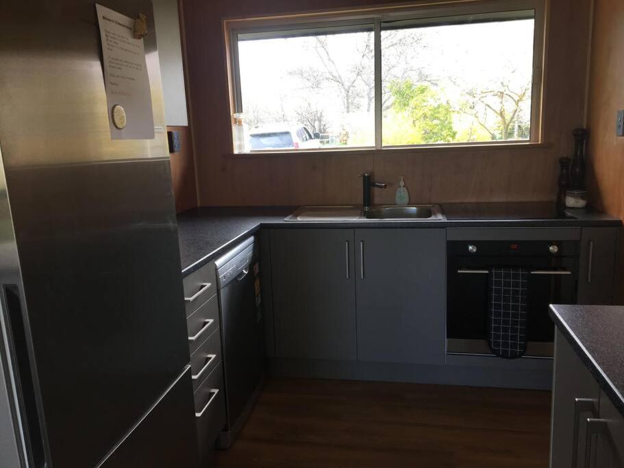 Omarama Holiday Home Екстериор снимка